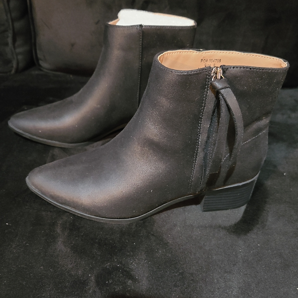 Journee booties - Picture 4 of 5